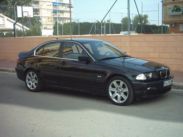 VENDO BMW 330 D