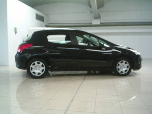 Peugeot 308 CONFORT 1.6 VTI 120CV