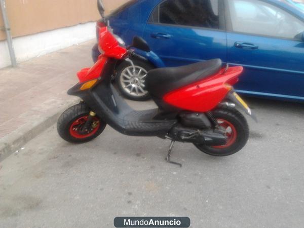 VENDO MOTO YAMAHA BIWIS 49