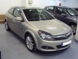 Venta de coche Opel Astra Gtc 1.9 Ctdi Sport '06 en Madrid