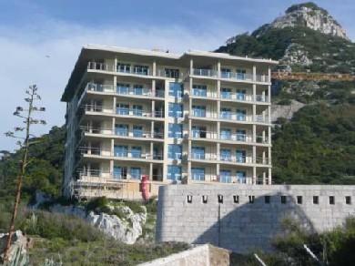 Apartment with 3 bedrooms for sale in Clifftop House