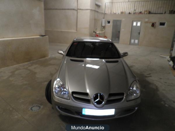 MERCEDES-BENZ Clase SLK 200, Gris Metalizado, 2p. -04.