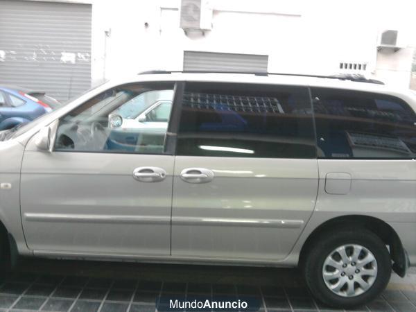 te gusta? ..Kia Carnival 2.9 CRDi LX en solo 5500€