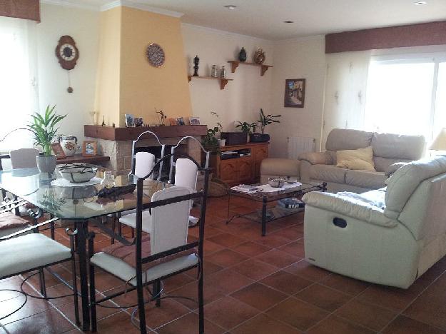 Chalet en Torrelles de Llobregat