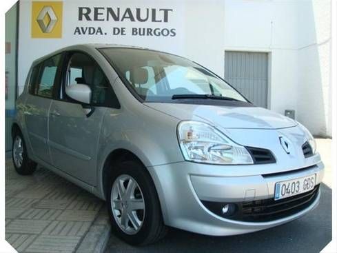 RENAULT MEGANE 1.6 EMOTION