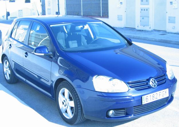 SE VENDE - VOLKSWAGEN GOLF 1.9TDI