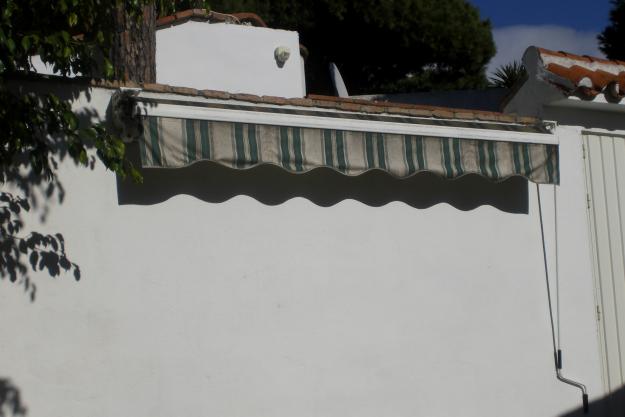 90 €. Vendo Toldo Brazo Articulado