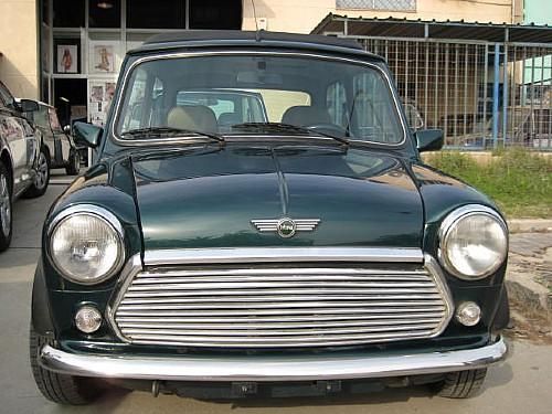 MINI 1300 INJECCION CON TECHO CORREDIZO