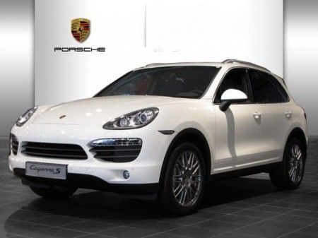 PORSCHE CAYENNE S PASM + PDCC - Barcelona