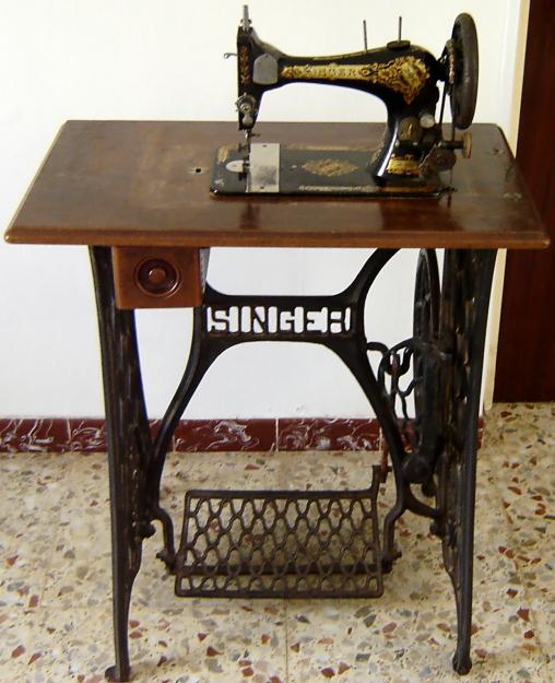 Máquina Coser SINGER (1897)