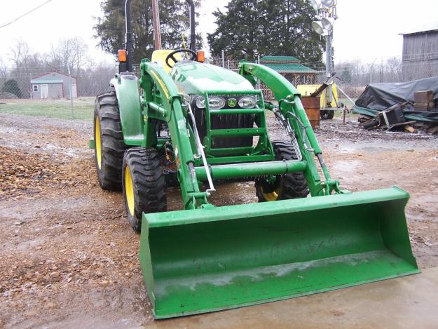 2007 John Deere 4320