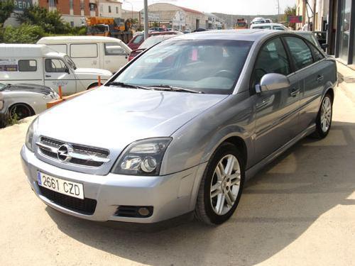 Comprar coche Opel VECTRA  GTS 3.0 CDTI V6 24 V DIESEL 177 CV. 6 VEL '04 en Cuenca