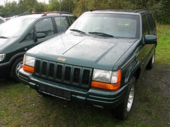 Comprar Jeep CHEROKEE GRAND 5.2 LTD V8 AUT. '96 en A Coruña