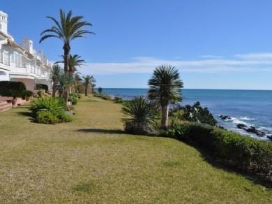 Chalet con 5 dormitorios se vende en Mijas Costa, Costa del Sol