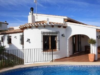 Chalet con 3 dormitorios se vende en Monte Pego, Costa Blanca