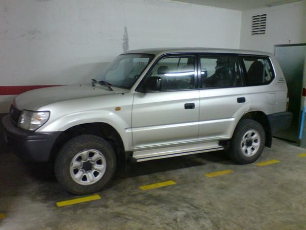 SE VENDE TOYOTA LAND CRUISER 3.0 TD GX