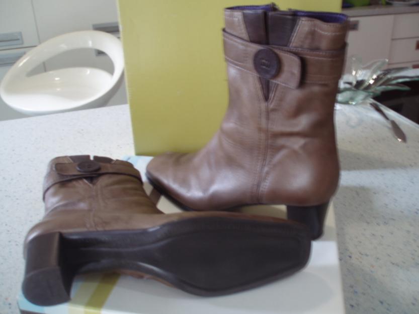 botas piel media caña sra.talla 41