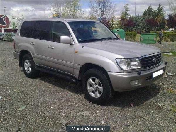 Toyota Land Cruiser 100 4.2 TDI VX AUTO CUERO