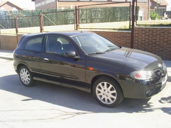 VENDO NISSAN ALMERA 2.2 DCI 136cv