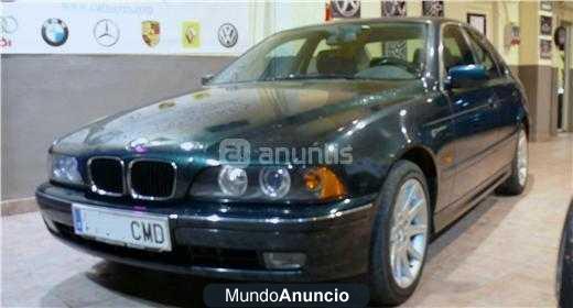 BMW Serie 5 523I AUTO