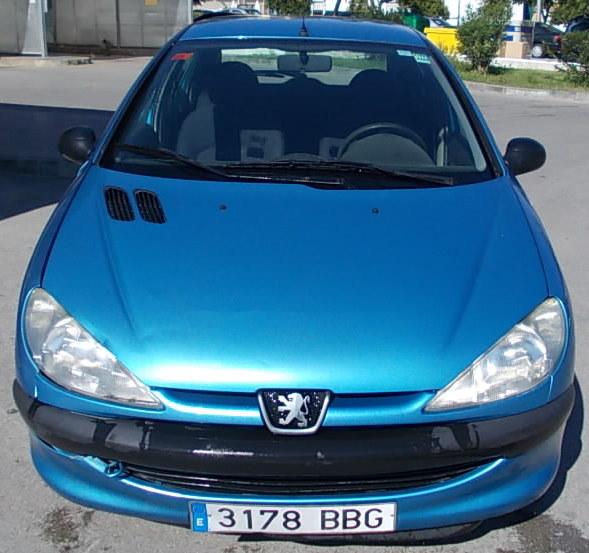 Peugeoth 206 1.4 Gasolina Año 2002 147000kms   1800€