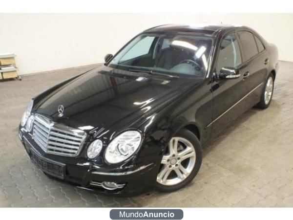 Mercedes E 300 Cdi Bluetec Avantgarde,xenon,navi,, \'09