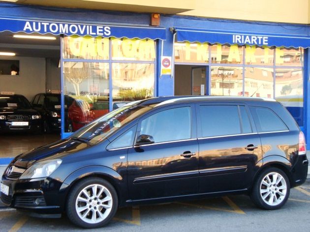 OPEL Zafira 1.9CDTi Cosmo 120