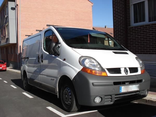 Vendo Renault trafic 1.9 dci 100cv