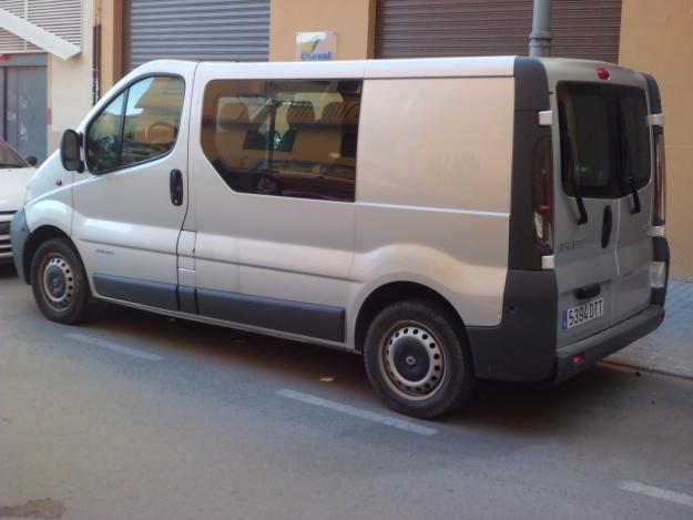 Furgoneta Renault Trafic