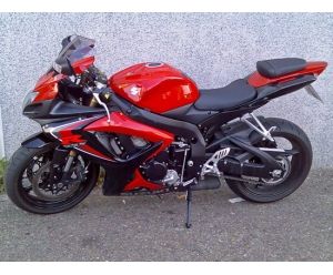 SUZUKI GSX R 600 K6