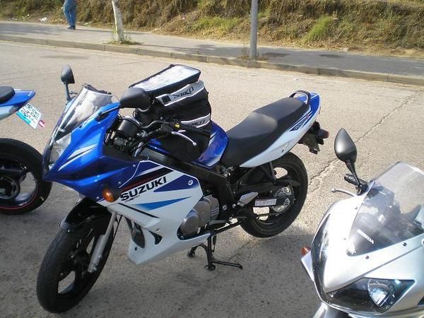 vendo suzuki gs500f o cambio