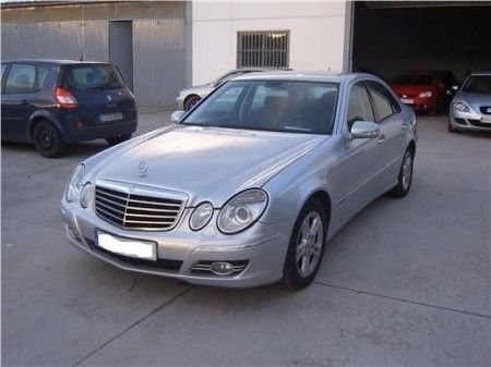 MERCEDES-BENZ E 220 CDI AVANTGARDE - Guadalajara