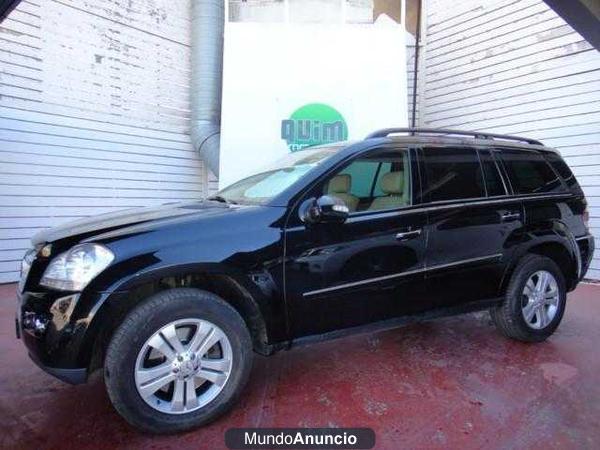 Mercedes-Benz GL 320 7 PLAZAS-GPS-1 AÑO DE GAR