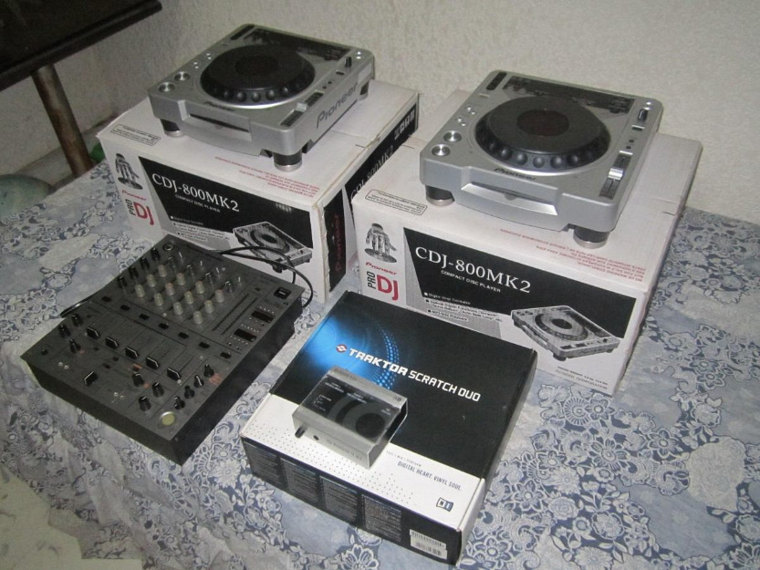 Pioneer Cdj 800 Mk2, Traktro Scratch Duo, Djm 600