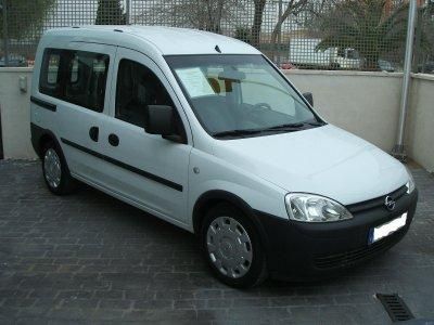 vendo opel combo cdti