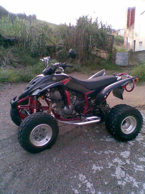 Quad Yamaha Modelo Raptor 3.5 del 2004 en perfecto estado