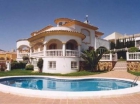 Chalet con 4 dormitorios se vende en Benalmadena Costa, Costa del Sol - mejor precio | unprecio.es