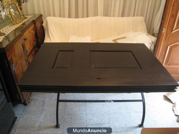 Mesa y 6 sillas comedor madera y hierro forjado