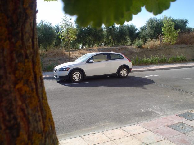 se  vende  volvo c30