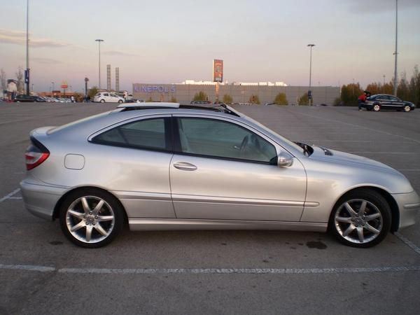 VENDO MERCEDES C-220 SPORTOCUPE