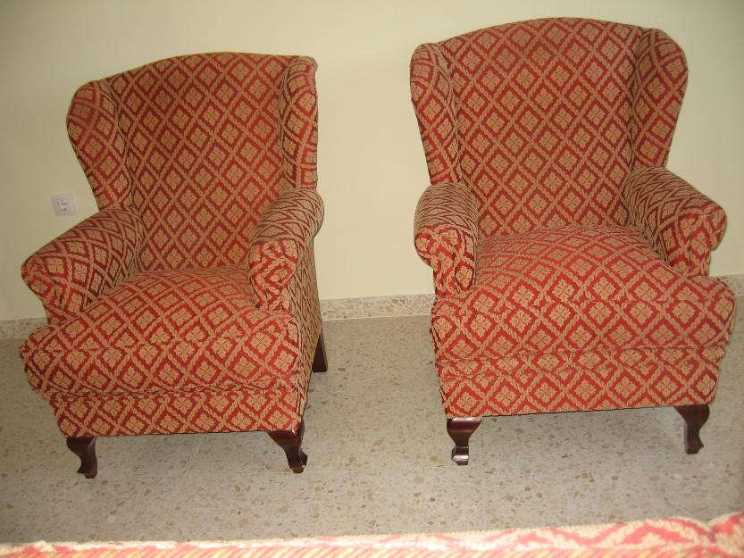 Conjunto sofá y dos sillones