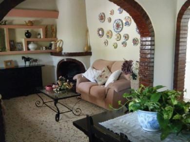 Chalet con 2 dormitorios se vende en Estepona, Costa del Sol