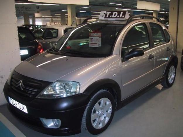 Venta de coche Citroen C 3 1.4 HDI XTR92 '05 en Barcelona