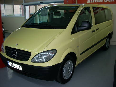 Mercedes Vito 2.2 CDI 116CV, MOD. 111, 9 PLAZAS, LIBRO DE REVISIONES...