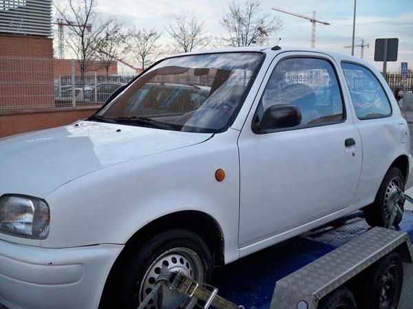 Barato Nissan Micra  1.0 12v. (palier delantero izquierdo sonando)