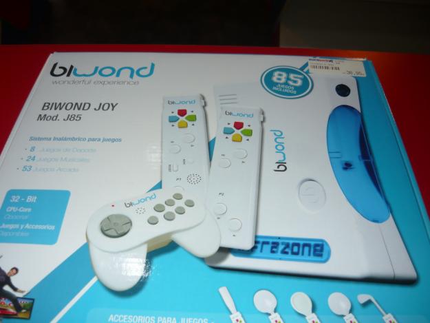 Consola embalada briwond -joy con 85 juegos en su interior.