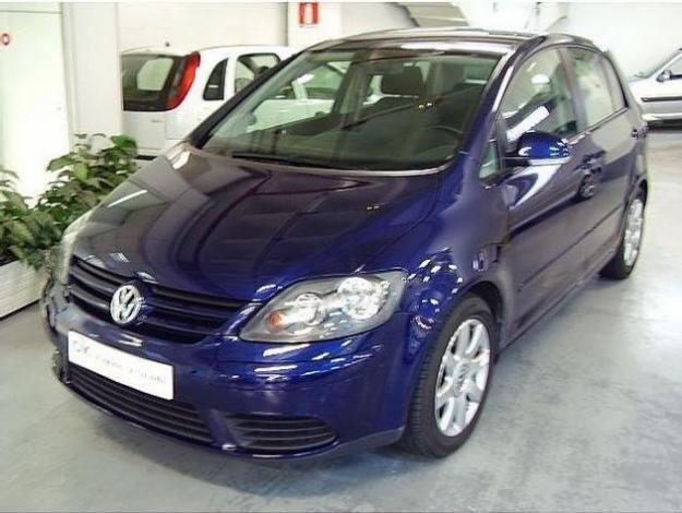 Comprar Volkswagen Golf Plus 1.9 Tdi Sportline '06 en Madrid