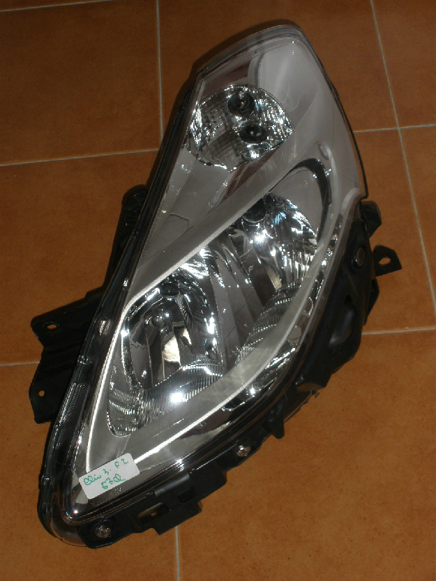 Faros y retrovisores RENAULT