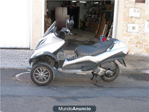 Piaggio MP3