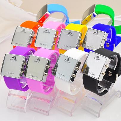 Relojes Adidas led 5€